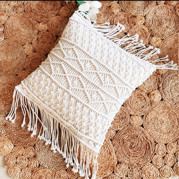 coussin macramé boho