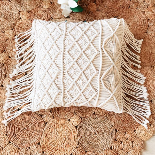 coussin macramé élégant