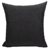 Coussin noir en velours