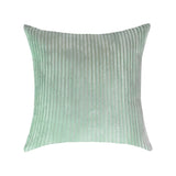 coussin en velours de couleur vert amande